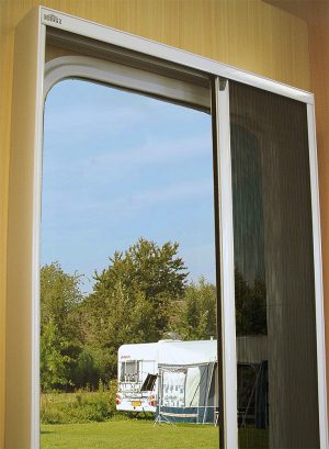 Fliegenschutztür für fast alle Wohnwagen und Reisemobile