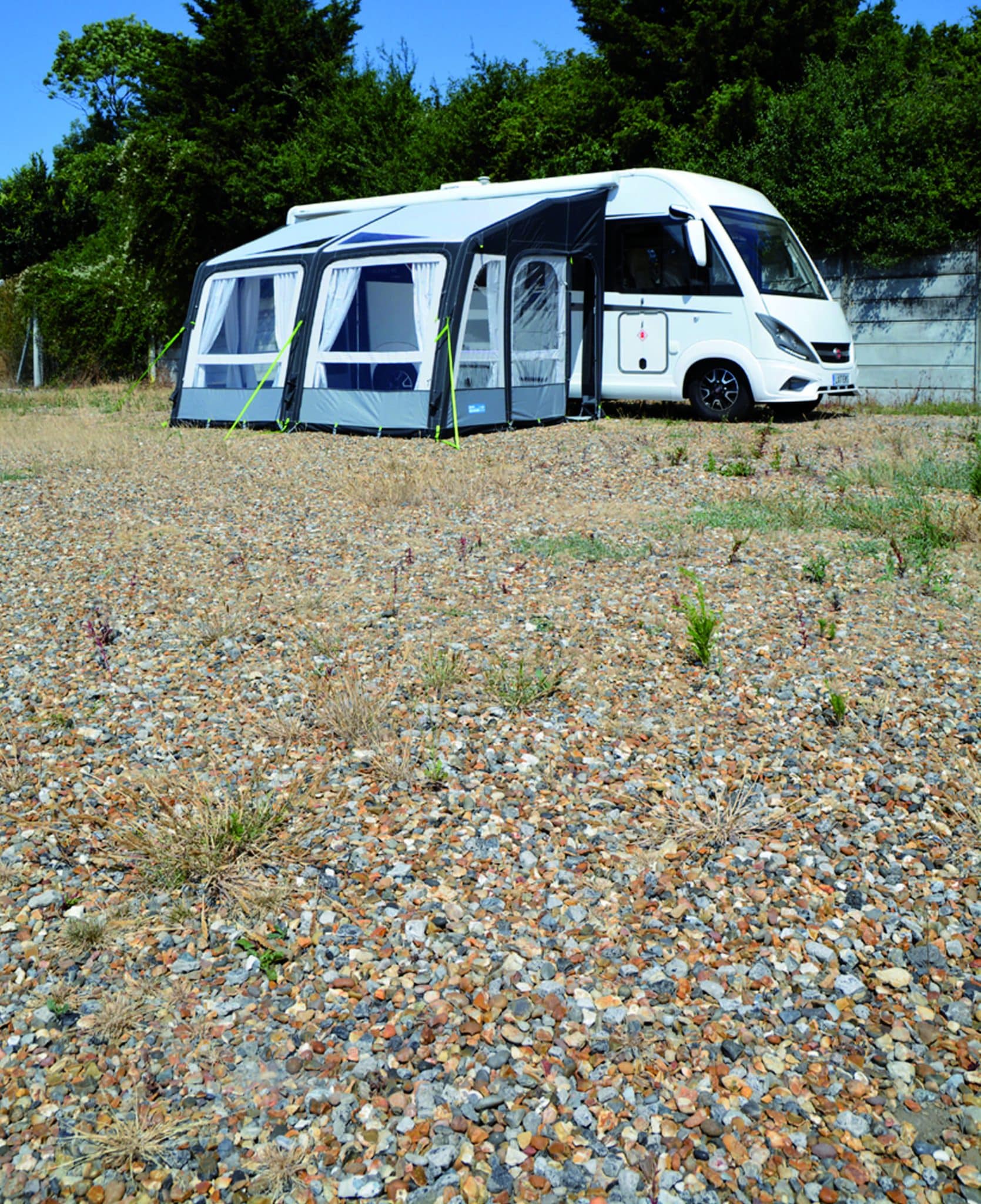 Protection solaire pour camping-car - Bantam Wankmüller SA